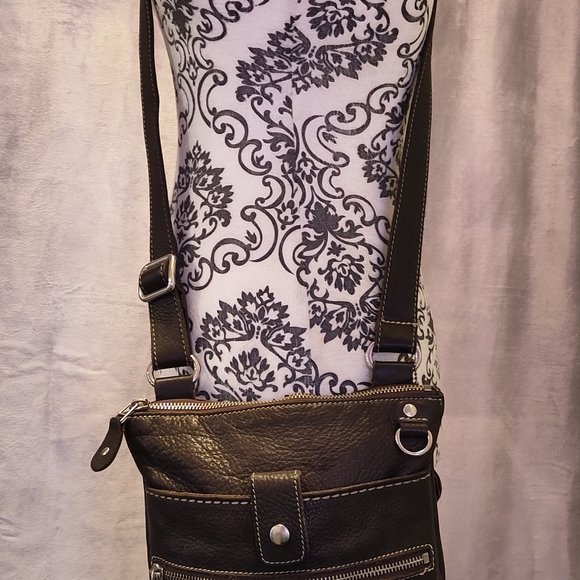 Roots Vintage Villager Leather Crossbody - Picture 2 of 7